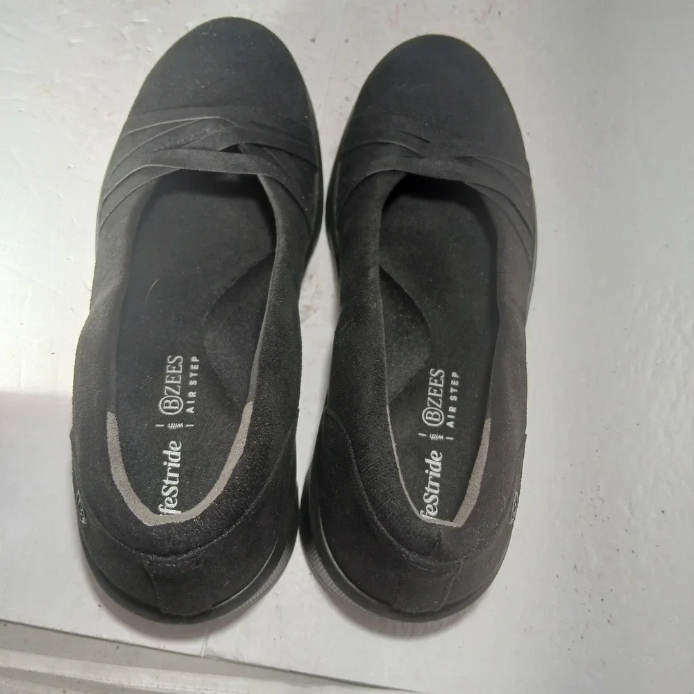 LifeStride Bzees Goody 7.5M Black Air Step Slip On Wedge Comfort Shoes